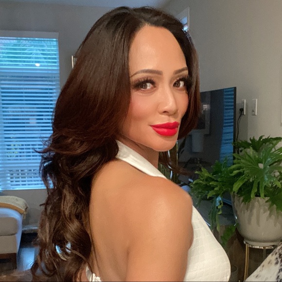 Meet your Posher, Maria - Picture 2 of 3